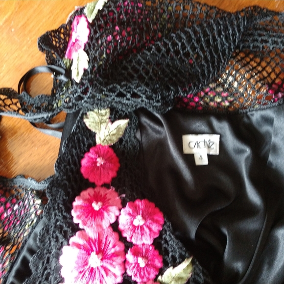 Midi length floral print dress - Picture 2 of 3